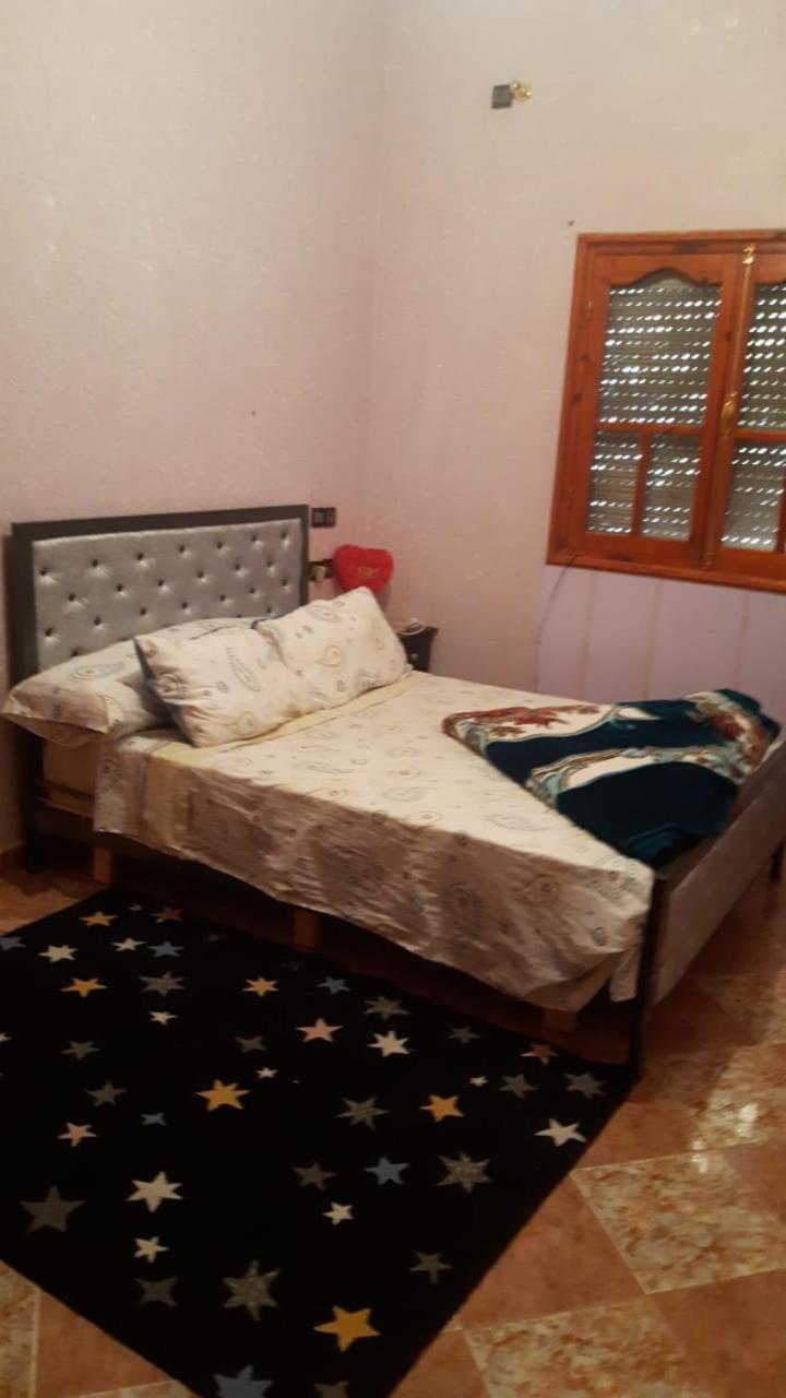 شقق و غرف للكراء اليومي Apartments And Rooms Equipped For Rent Errachidia Bagian luar foto